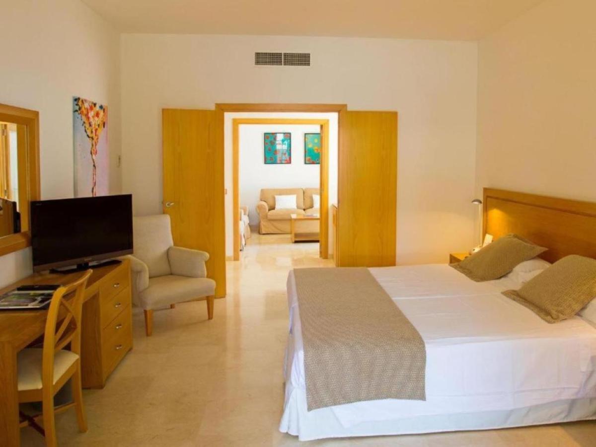 Hotel Bendinat ปอร์ตัลส์โนส ภายนอก รูปภาพ