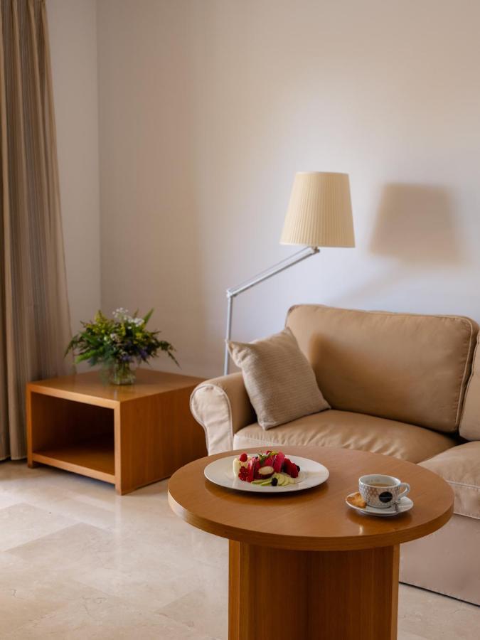 Hotel Bendinat ปอร์ตัลส์โนส ภายนอก รูปภาพ