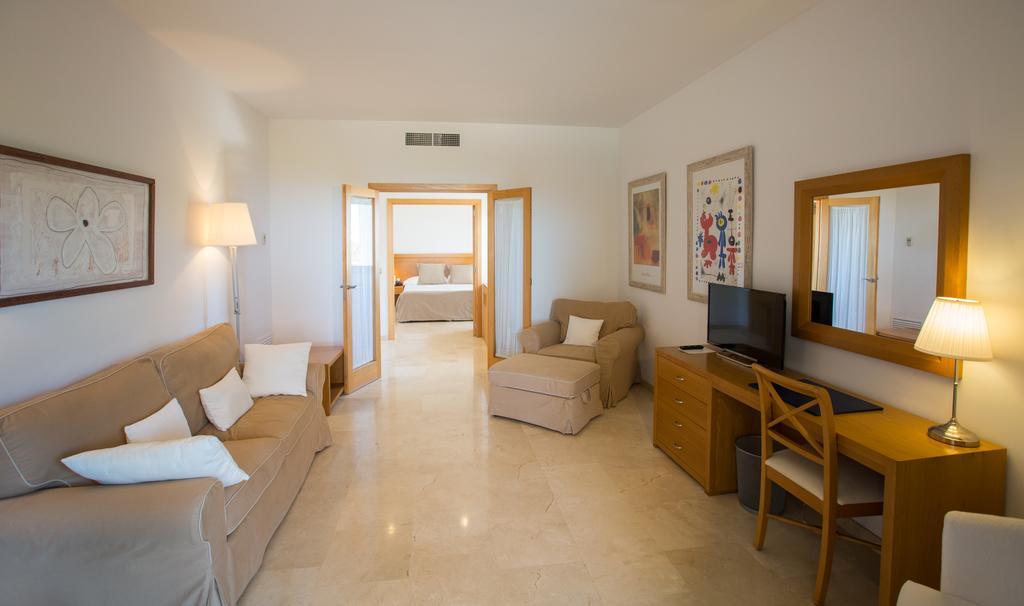 Hotel Bendinat ปอร์ตัลส์โนส ภายนอก รูปภาพ
