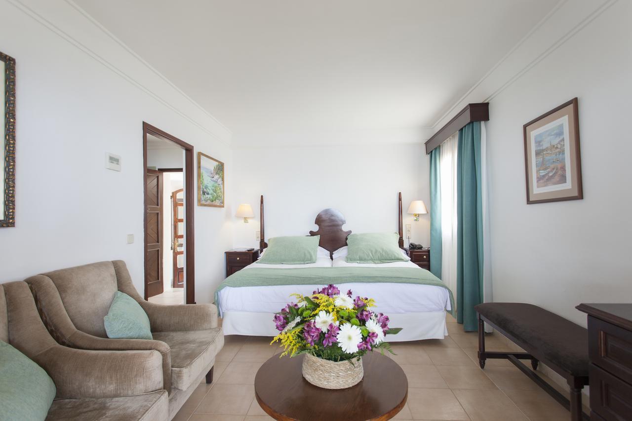 Hotel Bendinat ปอร์ตัลส์โนส ภายนอก รูปภาพ